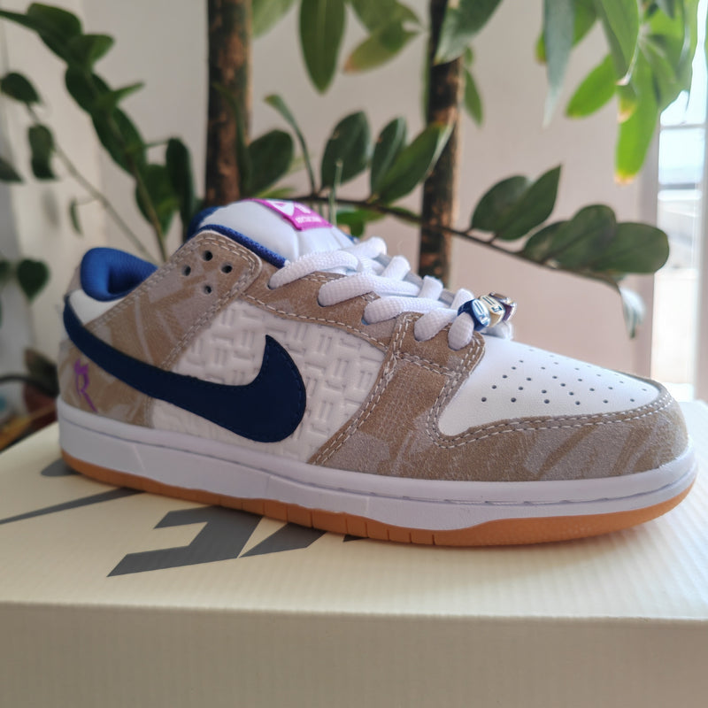 Tênis Nike Sb Dunk Low Rayssa Leall