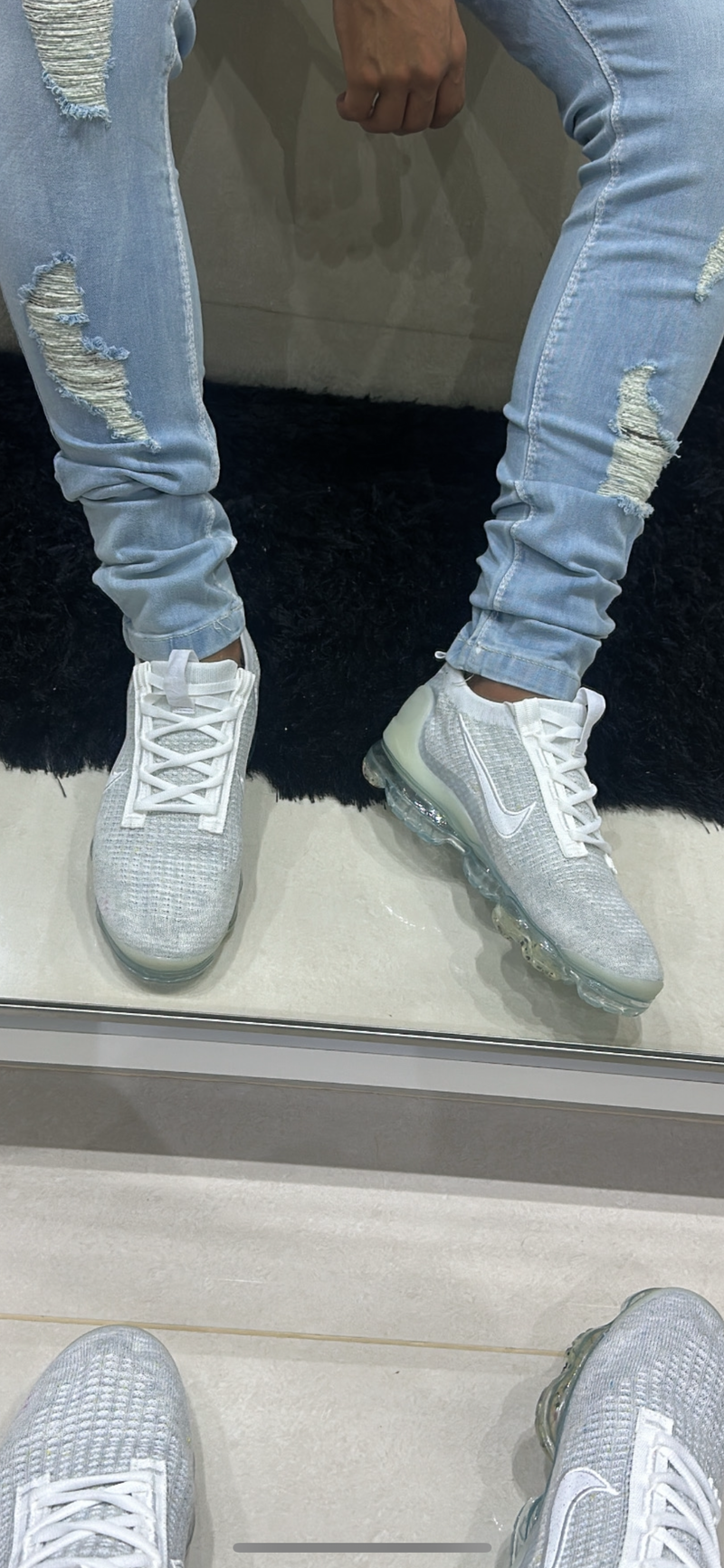 Tênis Nike Air VaporMax Branco Flyknit