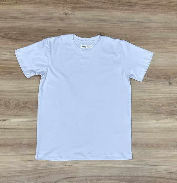 Camiseta Slim Fit Modelo Zara Branca